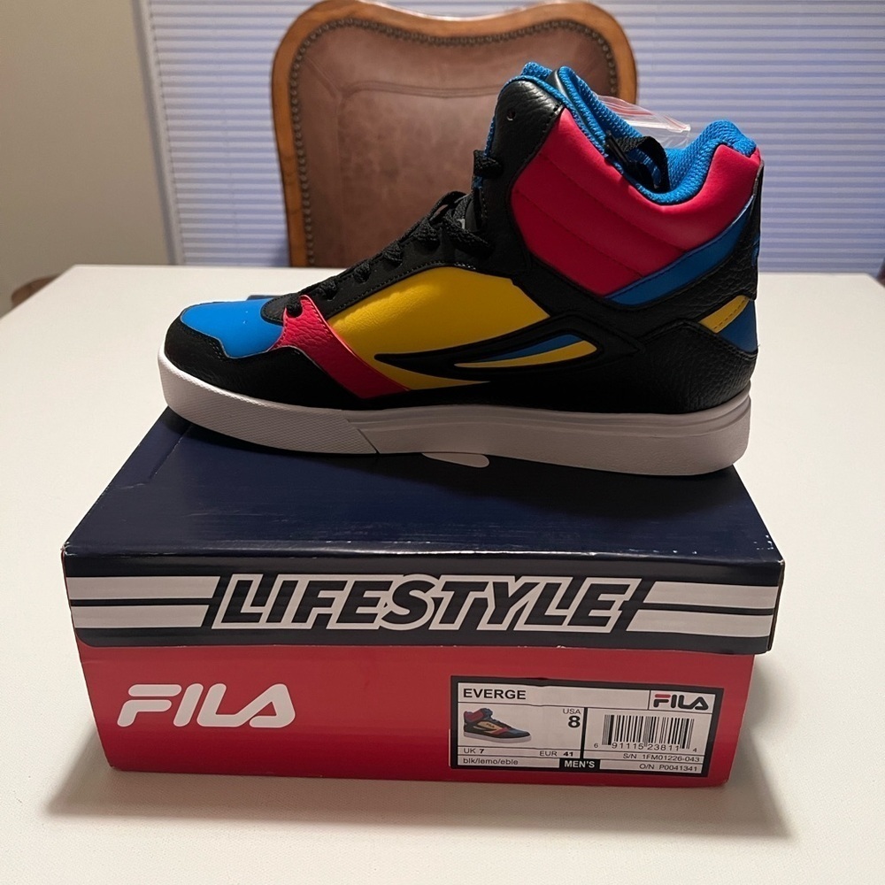 New Men's Fila Everge Multi-Color Synthetic Lifestyle Sneakers Shoes Size 8